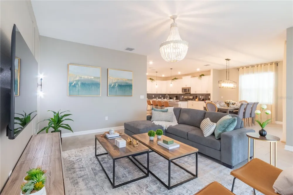 683 WHISTLING STRAITS BOULEVARD Davenport, FL 33896