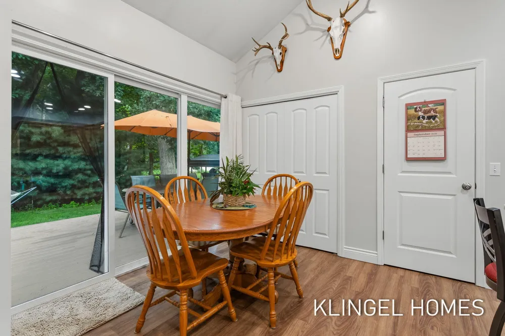 3651 Windemere Court Norton Shores City, MI 49441