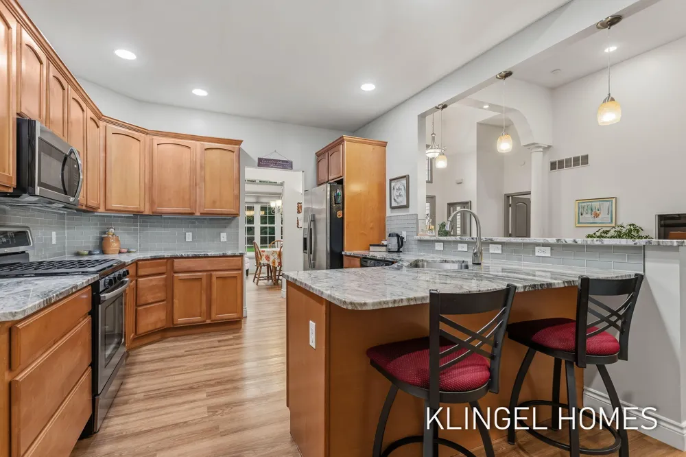 3651 Windemere Court Norton Shores City, MI 49441