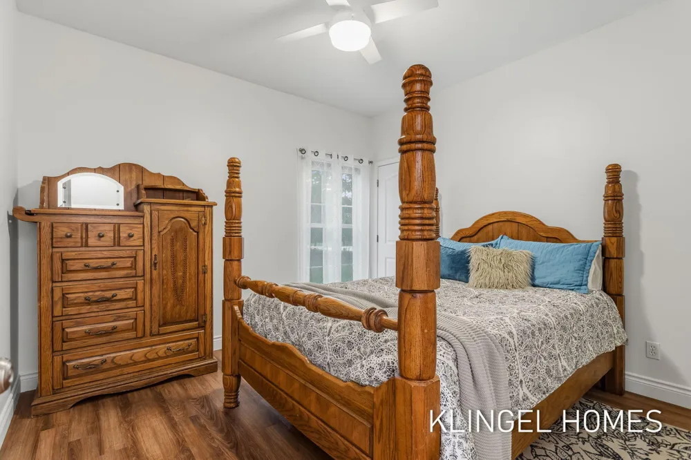 3651 Windemere Court Norton Shores City, MI 49441