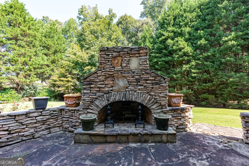 2768 Clearwater Springs DR Buford, GA 30519