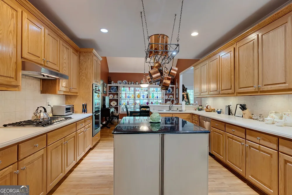 2768 Clearwater Springs DR Buford, GA 30519