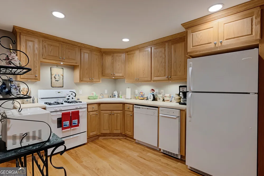 2768 Clearwater Springs DR Buford, GA 30519