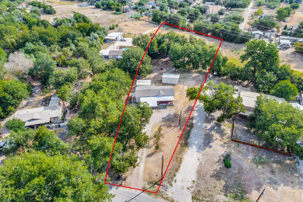 6013 Idaho Trail Granbury, TX 76048