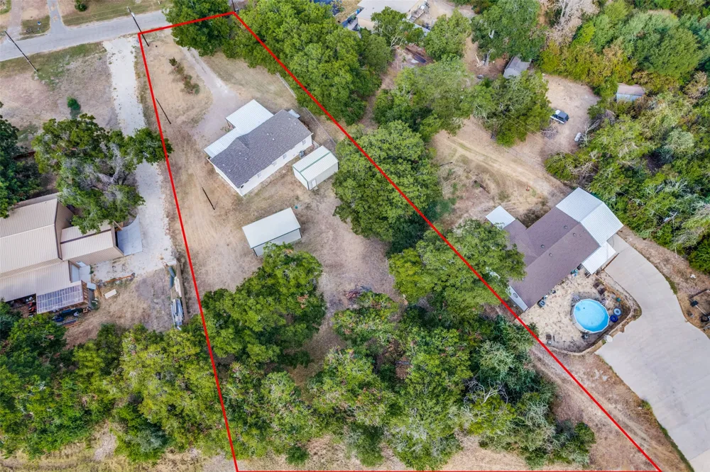 6013 Idaho Trail Granbury, TX 76048