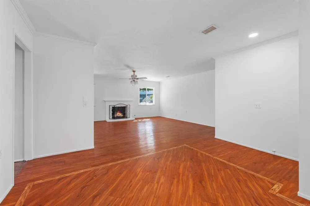 16866 Acebo Drive San Diego, CA 92128