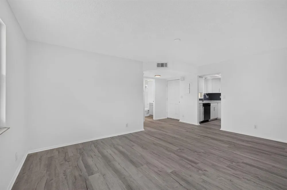 1536 SE Royal Green Circle #201 Port St. Lucie, FL 34952