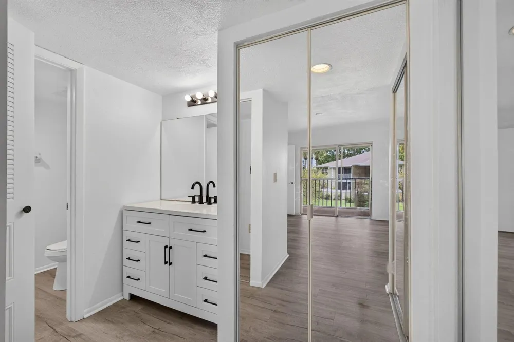 1536 SE Royal Green Circle #201 Port St. Lucie, FL 34952