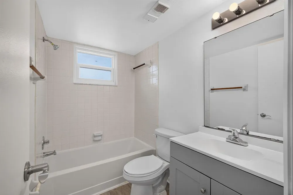 1536 SE Royal Green Circle #201 Port St. Lucie, FL 34952