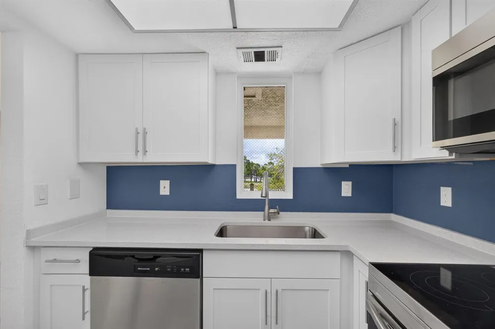 1536 SE Royal Green Circle #201 Port St. Lucie, FL 34952