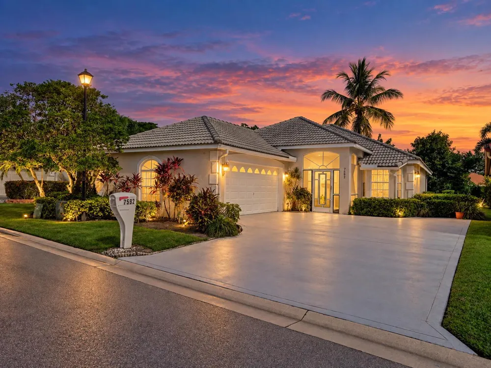 7592 Ironbridge Circle Delray Beach, FL 33446