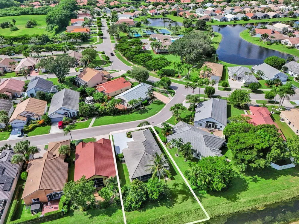 7592 Ironbridge Circle Delray Beach, FL 33446