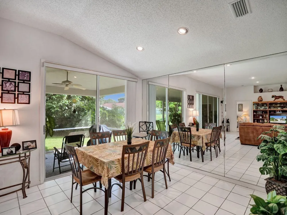 7592 Ironbridge Circle Delray Beach, FL 33446