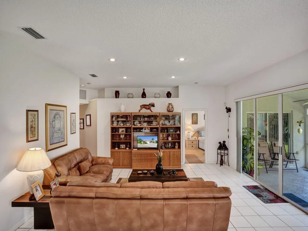 7592 Ironbridge Circle Delray Beach, FL 33446