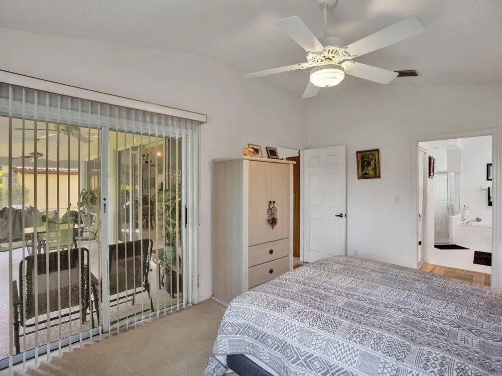 7592 Ironbridge Circle Delray Beach, FL 33446