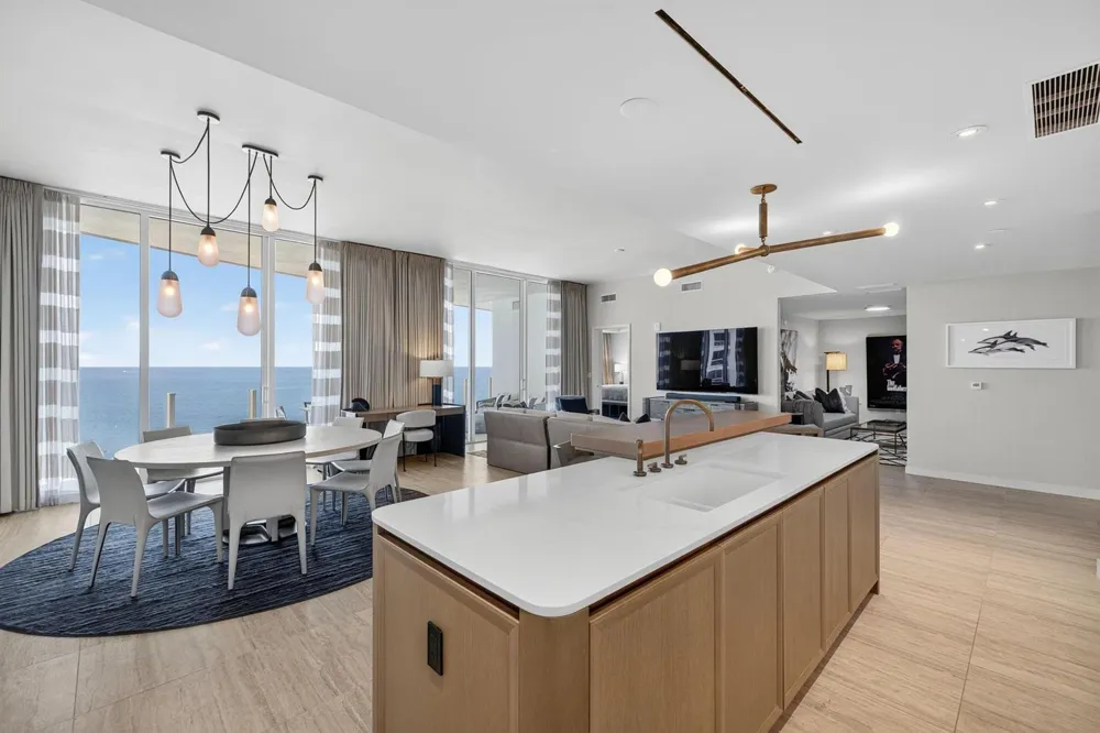 525 FORT LAUDERDALE BEACH BOULEVARD #1102 Fort Lauderdale, FL 33304