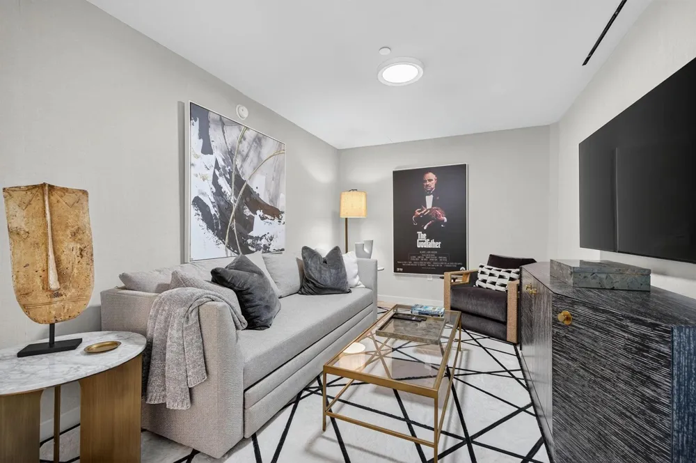 525 FORT LAUDERDALE BEACH BOULEVARD #1102 Fort Lauderdale, FL 33304