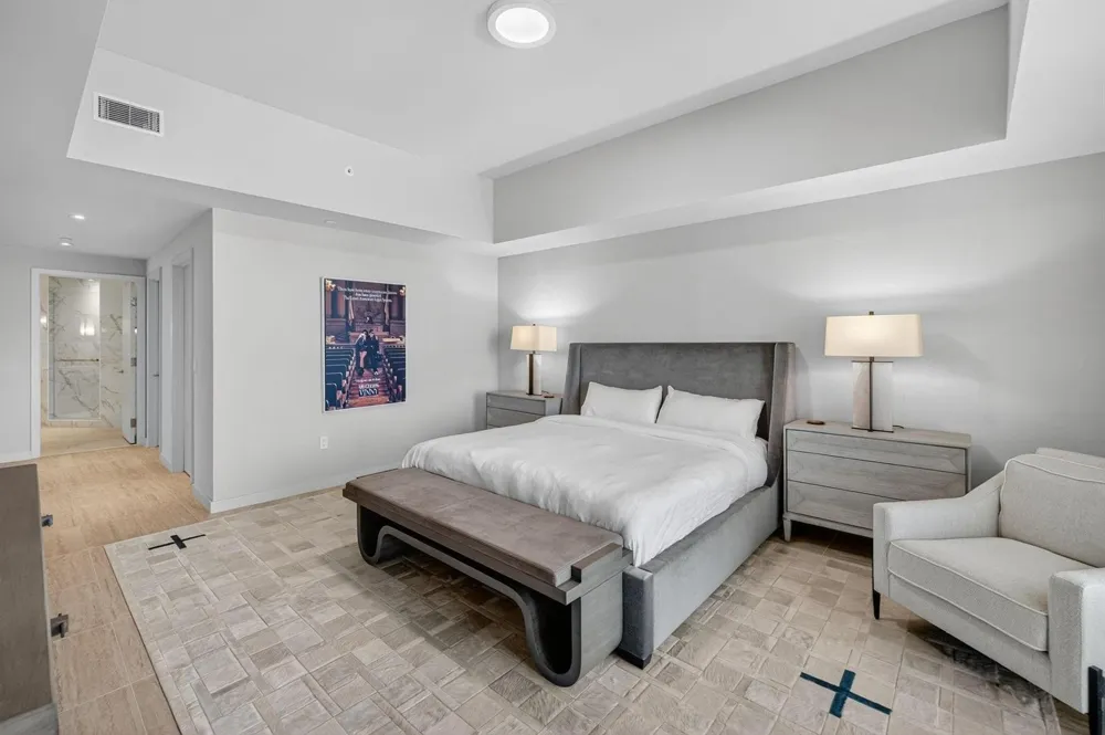 525 FORT LAUDERDALE BEACH BOULEVARD #1102 Fort Lauderdale, FL 33304