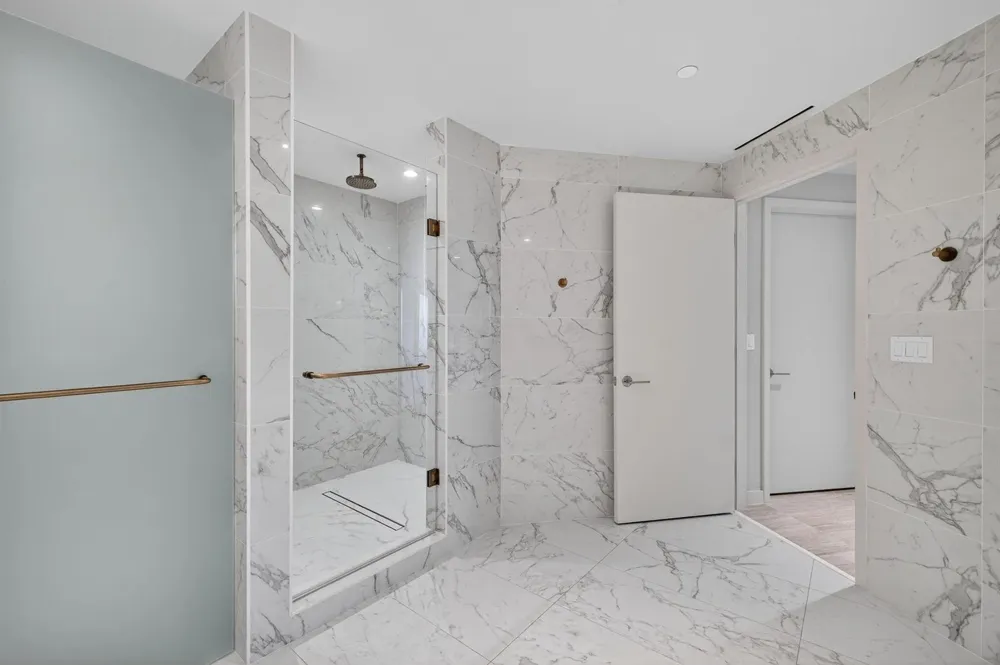 525 FORT LAUDERDALE BEACH BOULEVARD #1102 Fort Lauderdale, FL 33304