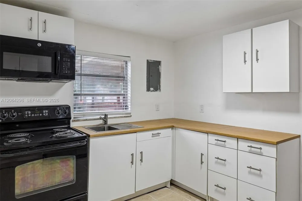 3395 SW 88th Pl Miami, FL 33165