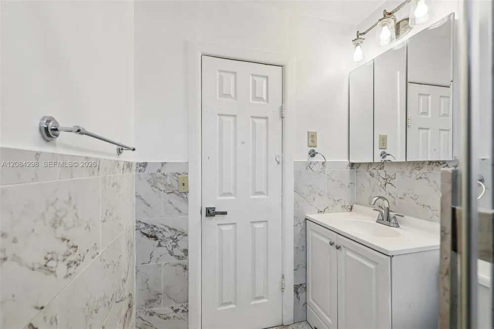 3395 SW 88th Pl Miami, FL 33165