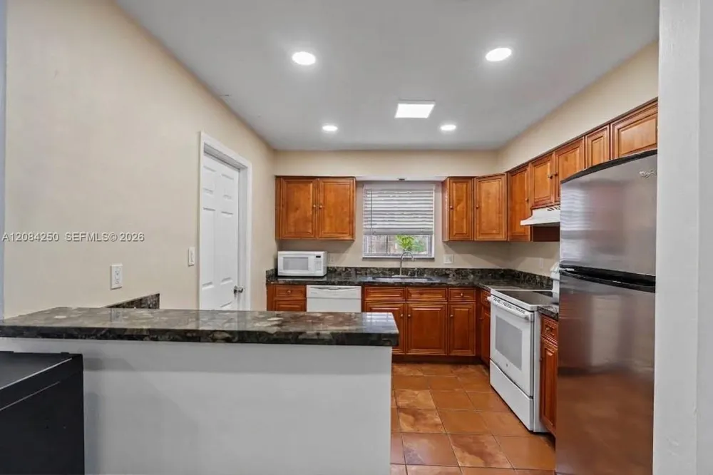 3831 NW 6th Pl Lauderhill, FL 33311