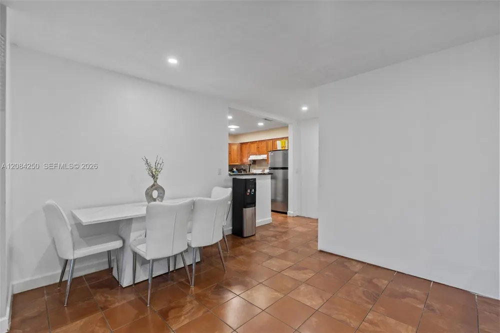 3831 NW 6th Pl Lauderhill, FL 33311