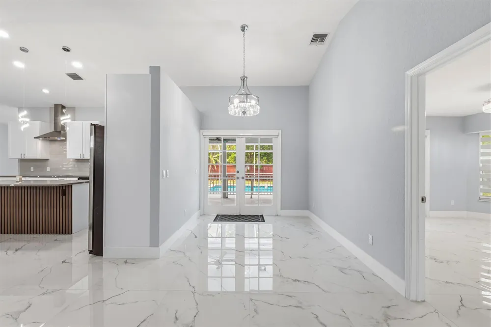 104 Oxford Court Royal Palm Beach, FL 33411