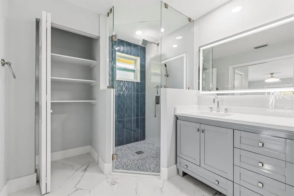 104 Oxford Court Royal Palm Beach, FL 33411