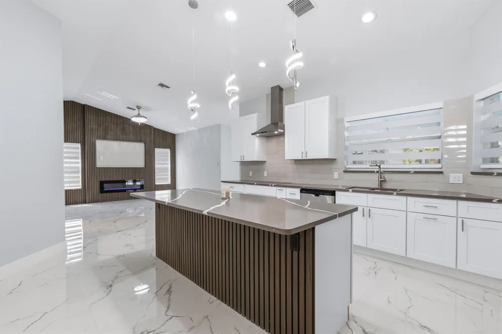 104 Oxford Court Royal Palm Beach, FL 33411