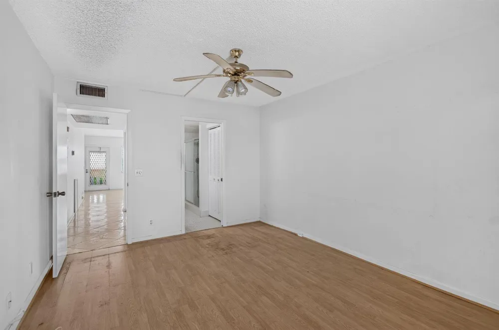 4044 WOLVERTON C Boca Raton, FL 33434