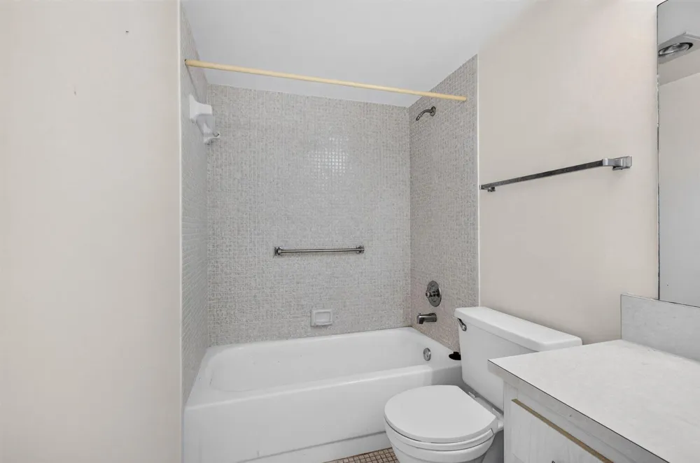 4044 WOLVERTON C Boca Raton, FL 33434