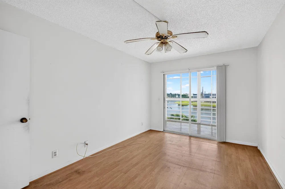 4044 WOLVERTON C Boca Raton, FL 33434