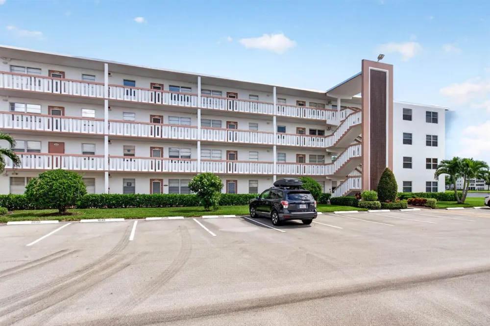 4044 WOLVERTON C Boca Raton, FL 33434