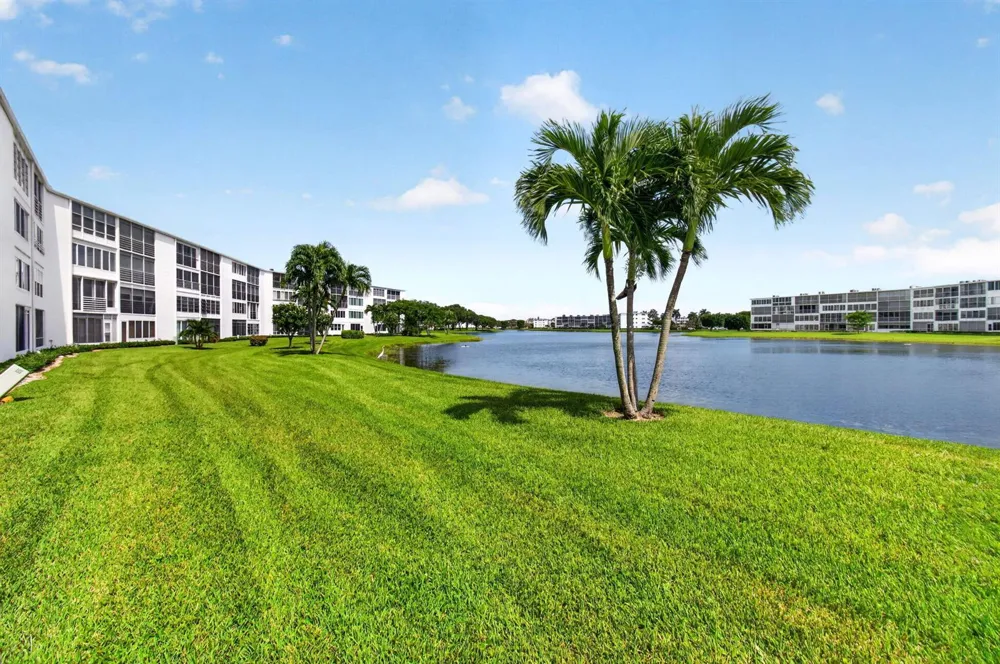 4044 WOLVERTON C Boca Raton, FL 33434