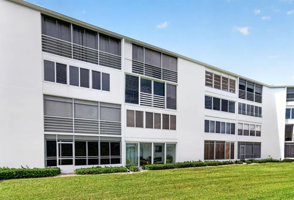 4044 WOLVERTON C Boca Raton, FL 33434