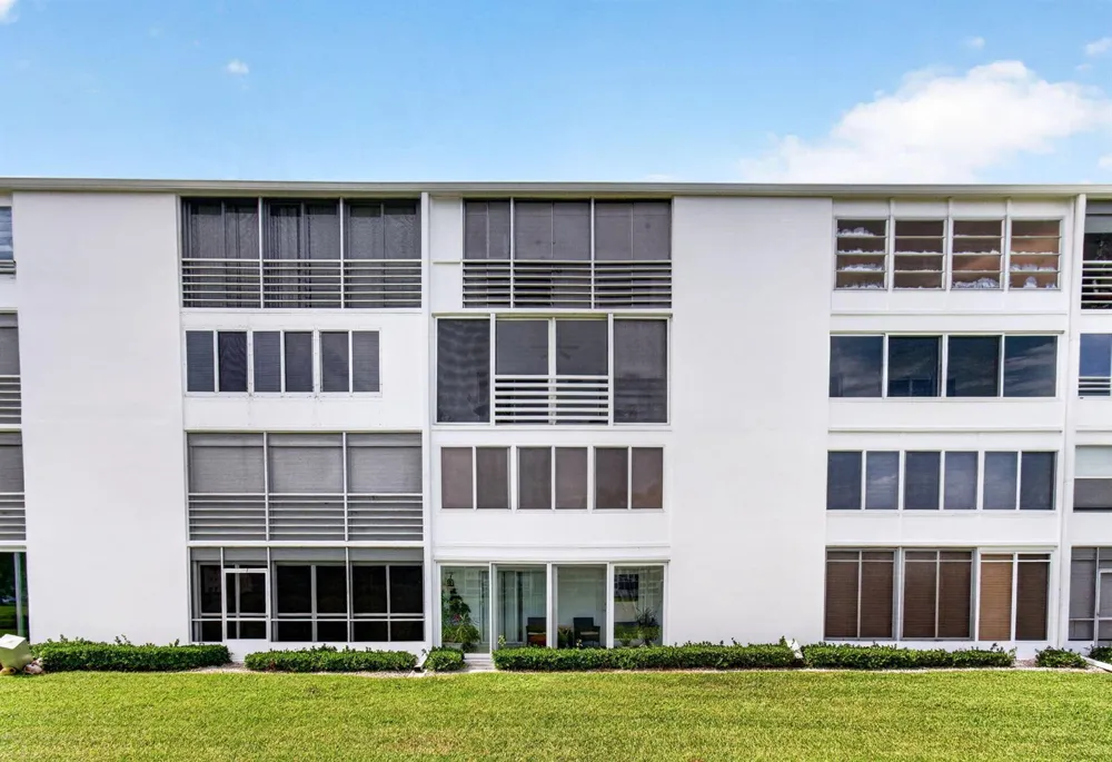 4044 WOLVERTON C Boca Raton, FL 33434