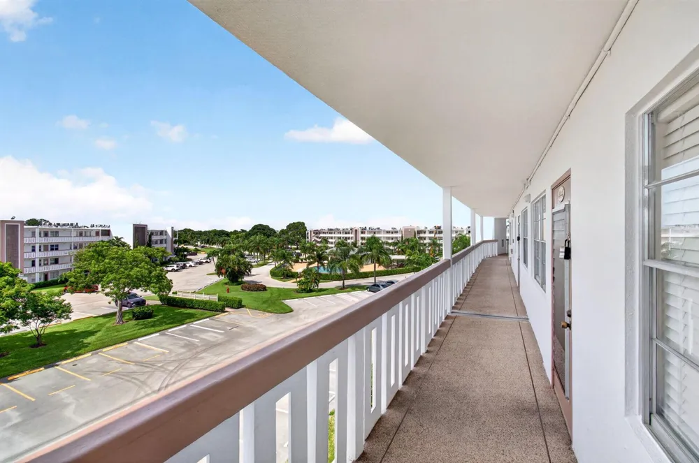 4044 WOLVERTON C Boca Raton, FL 33434