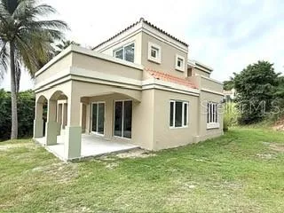56 HARBOUR LIGHTS ESTATES EXTENSION #56 Humacao, PR 00791