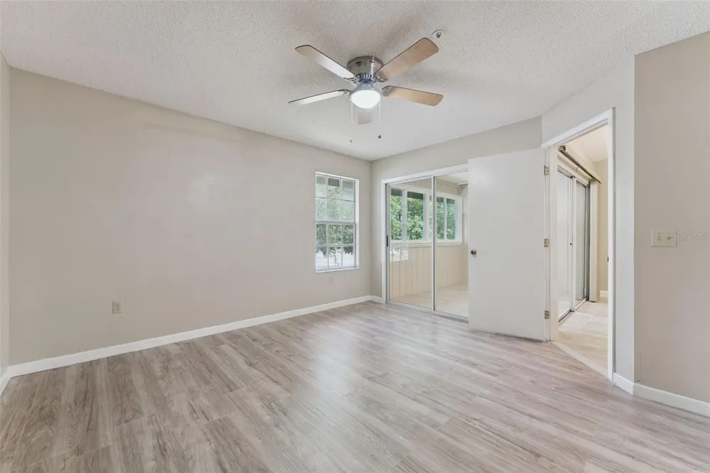 683 POST OAK CIRCLE #105 Altamonte Springs, FL 32701