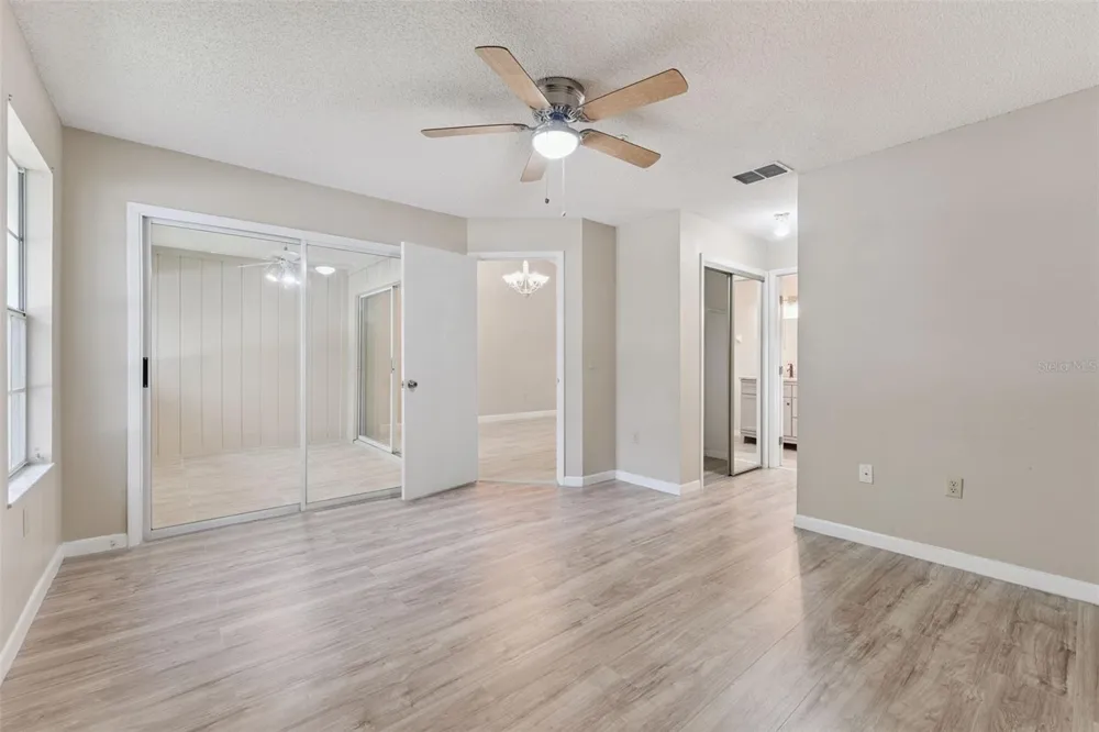 683 POST OAK CIRCLE #105 Altamonte Springs, FL 32701