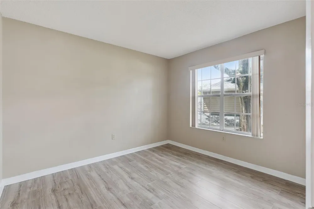 683 POST OAK CIRCLE #105 Altamonte Springs, FL 32701