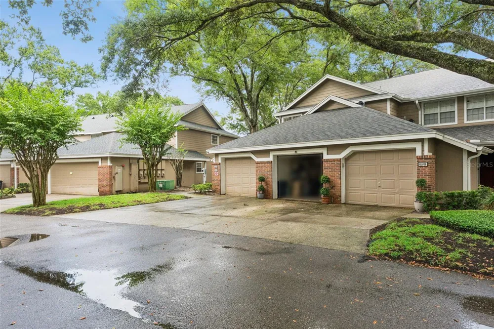 683 POST OAK CIRCLE #105 Altamonte Springs, FL 32701