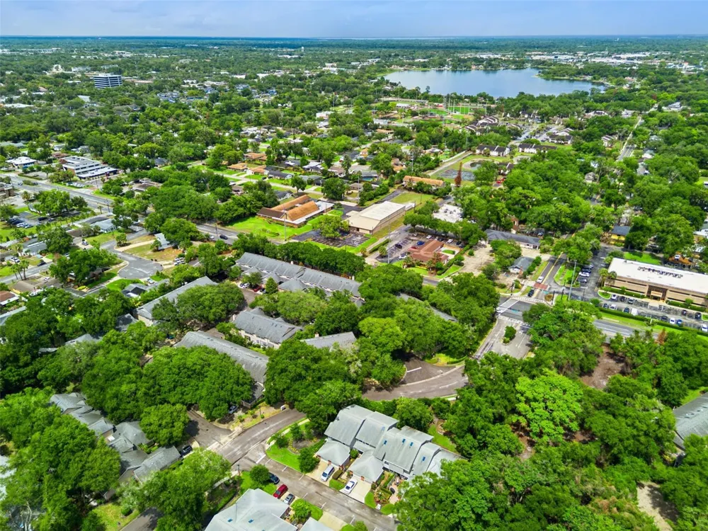 683 POST OAK CIRCLE #105 Altamonte Springs, FL 32701