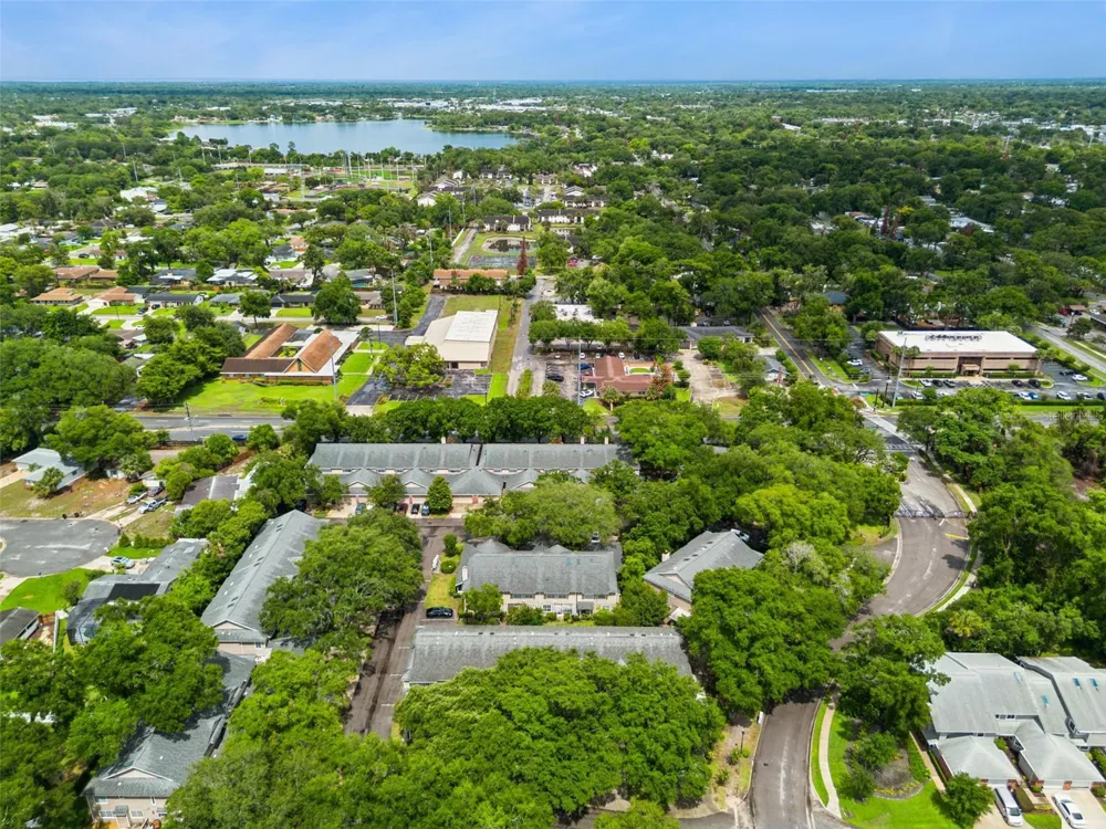 683 POST OAK CIRCLE #105 Altamonte Springs, FL 32701