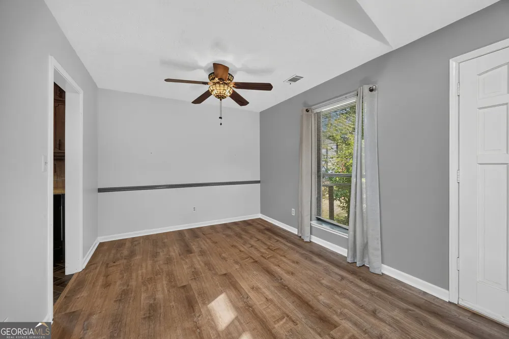 5805 Vernier DR SW Atlanta, GA 30349