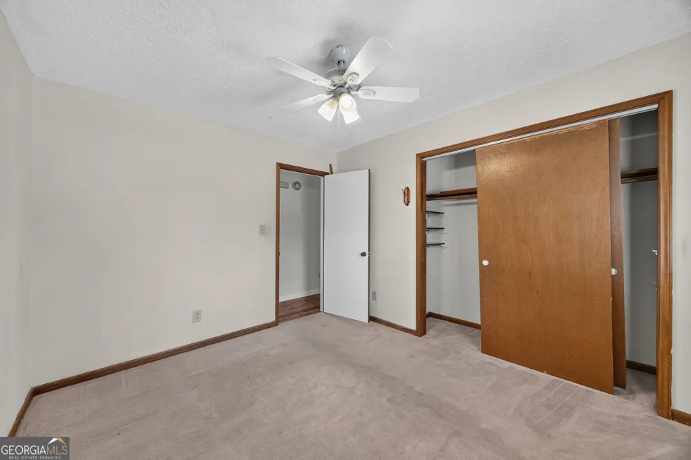 5805 Vernier DR SW Atlanta, GA 30349