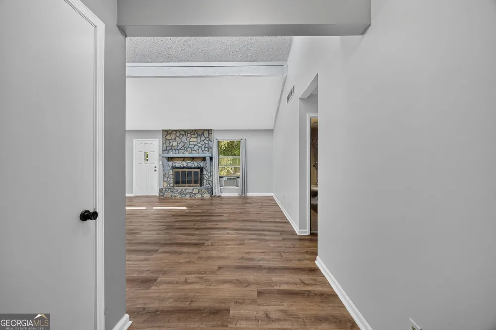 5805 Vernier DR SW Atlanta, GA 30349