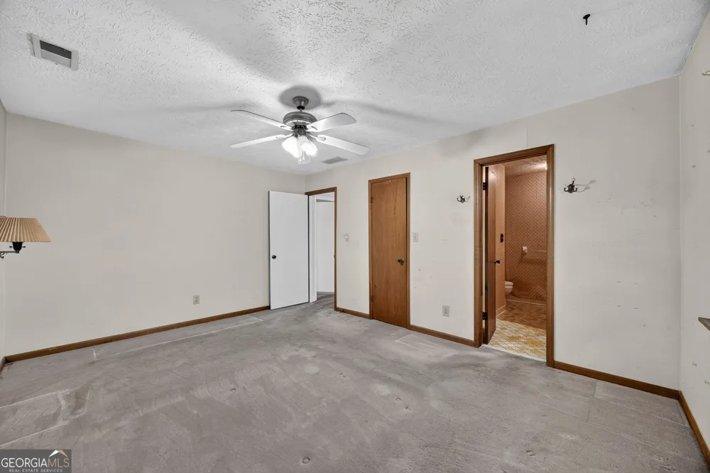5805 Vernier DR SW Atlanta, GA 30349