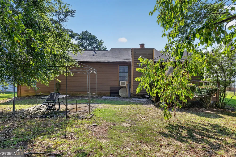 5805 Vernier DR SW Atlanta, GA 30349